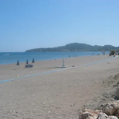 Appart hôtel Irinna 3*