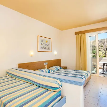 Appart hôtel Irinna 3*